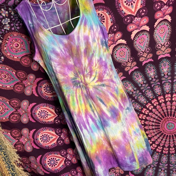 Assymetrical Tie Dyed Dress NWOT Large - Picture 1 of 6